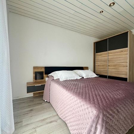 Apartments Rino Водице Екстер'єр фото