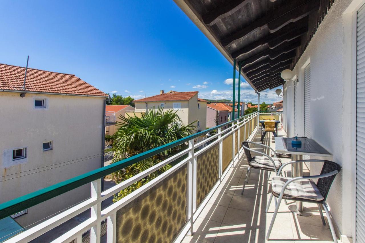 Apartments Rino Водице Екстер'єр фото