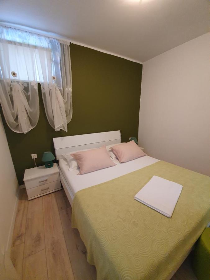 Apartments Rino Водице Екстер'єр фото