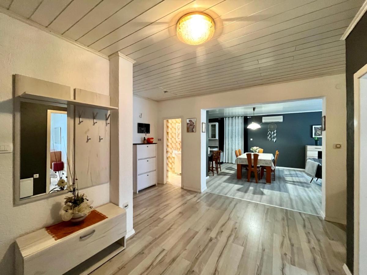 Apartments Rino Водице Екстер'єр фото