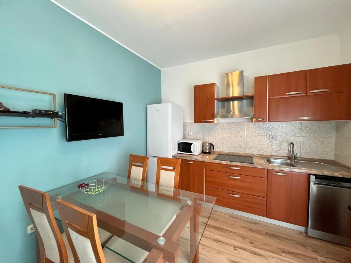 Apartments Rino Водице Екстер'єр фото