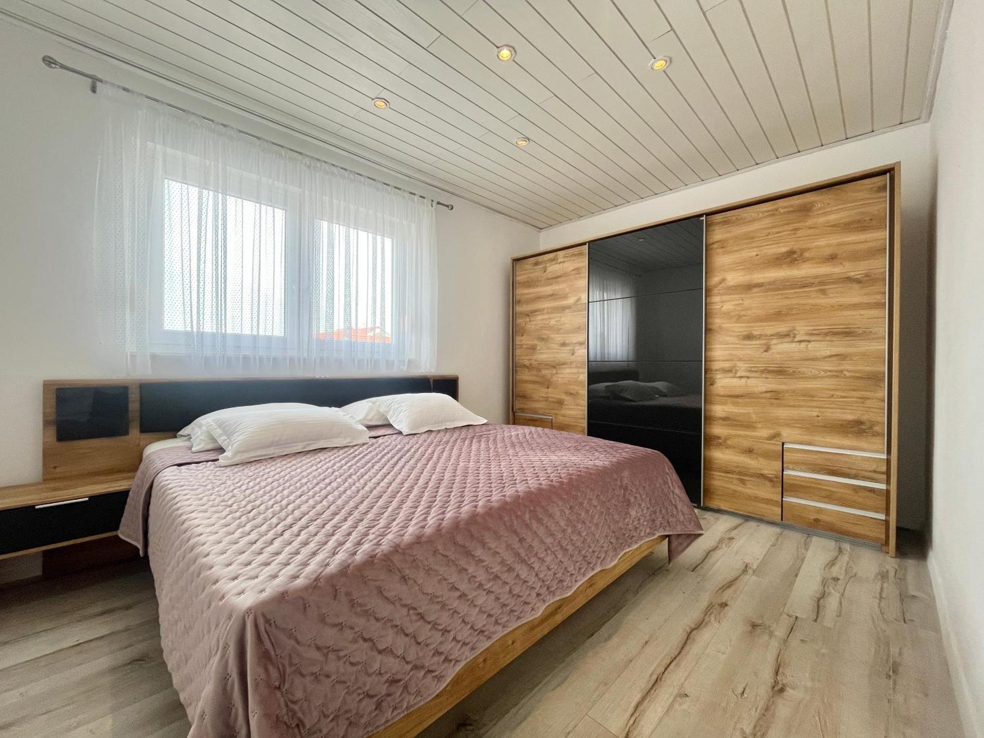 Apartments Rino Водице Екстер'єр фото
